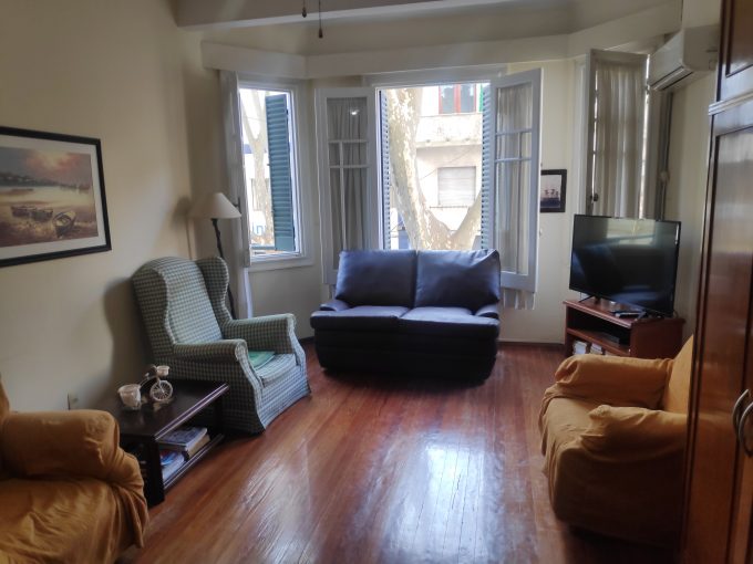 EXCELENTE AMPLIO 100 M2 AL FRENTE CON DOS TERRAZAS