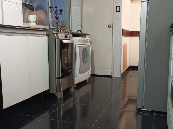 EXCELENTE 5 TO PISO AMPLIO LUMINOSO 3 DORMITORIOS 2 BAÑOS