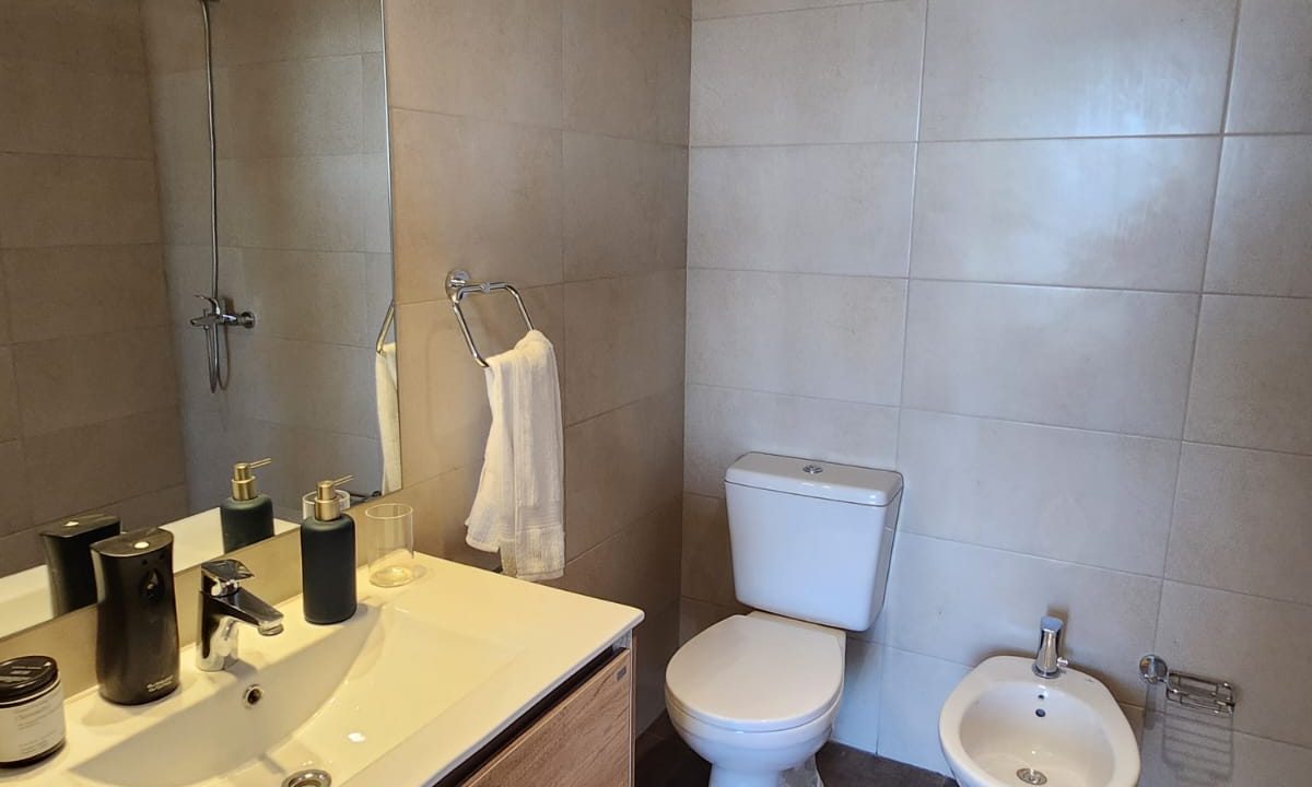 9e200c5e-bcf9-4ed7-9f79-64e8bcb60db9