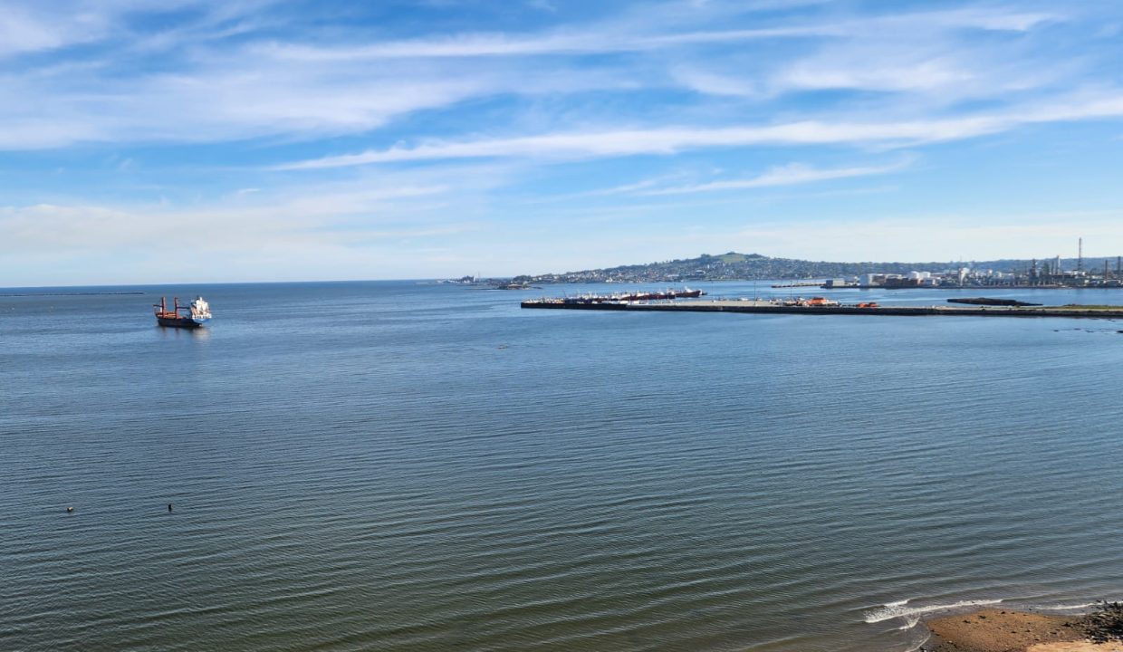 9feeb6fe-41d5-4b2f-87d9-b8200ca554d6